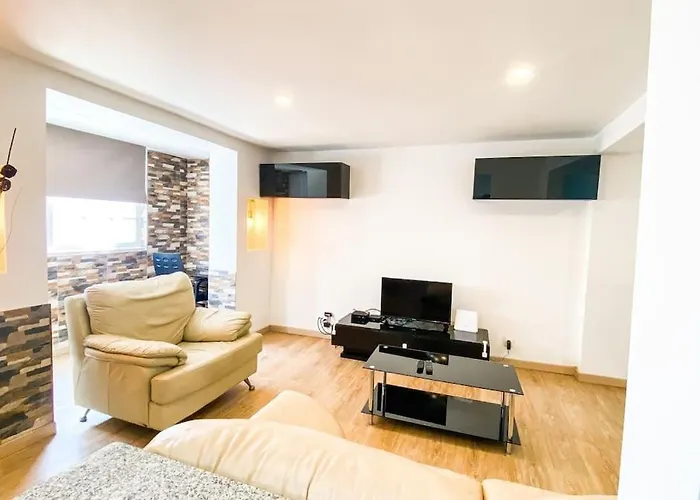 Hu2i - In&out Appartement